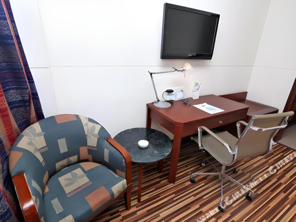 Jinjiang Inn Shanghai North Bund Yangpu Bridge Branch Екстер'єр фото