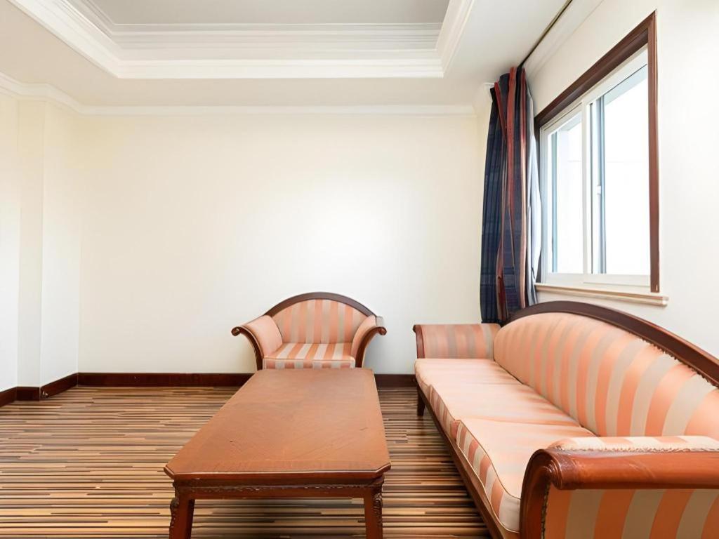 Jinjiang Inn Shanghai North Bund Yangpu Bridge Branch Екстер'єр фото